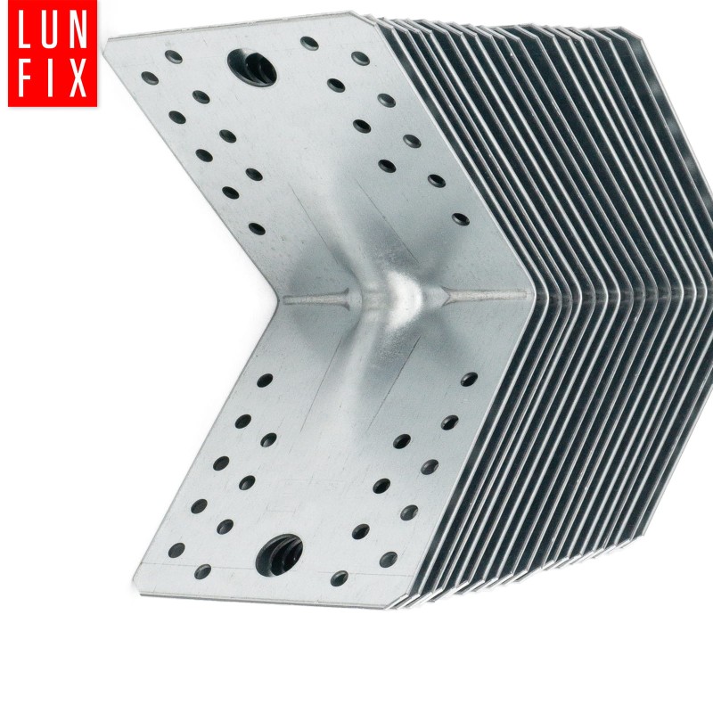 Kątownik z przetłoczeniem KPL2 105x105x90x2,0 1szt.