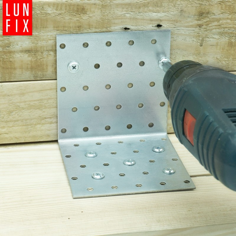 KM17 Kątownik ciesielski montażowy łacznik 100x100x100 gr. 2,0mm 10szt
