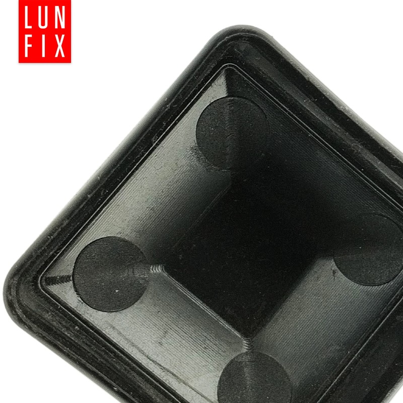 Nasadka na słupek 40x40 mm czarna daszek 10szt.