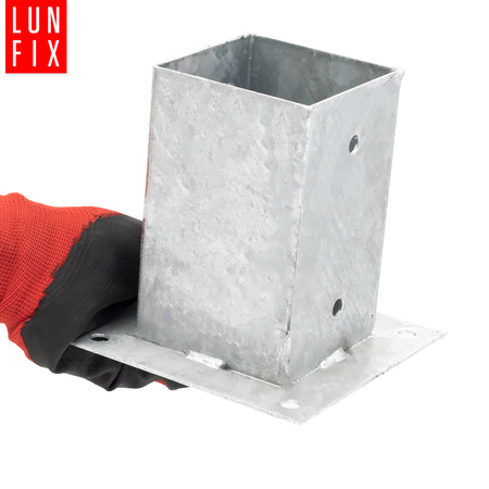 Zestaw podstawa słupa przykręcana 7x7 z wkrętami