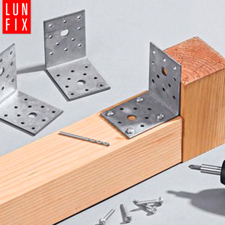 Kątownik montażowy 50x50x40mm ciesielski 50szt.