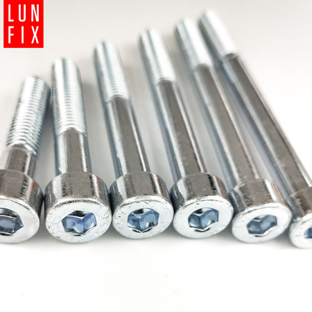 Śruby imbusowe nakrętki podkładki 420szt. M8 ocynkowane