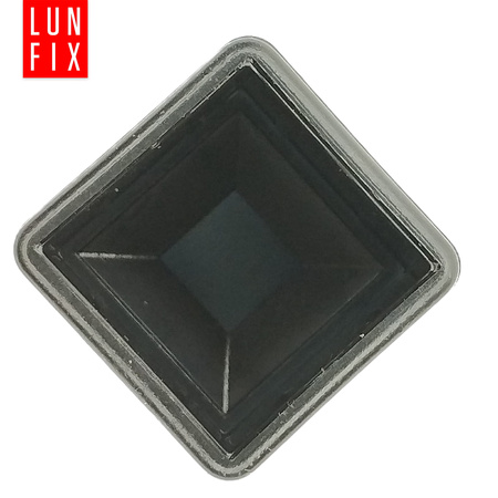 Nasadka na słupek 20x20 mm czarna daszek 100szt.