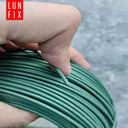 Drut naciągowy do siatki 2.6mm zielony ocynkowany powlekany PCV 100mb