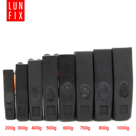 Młotek ślusarski 700g budowlany z trzonkiem z włókna szklanego