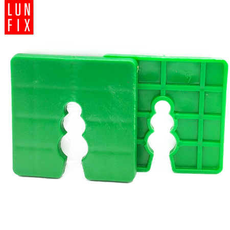 Podkładka dystansowa 4mm 50x50mm wyrównująca 50szt.