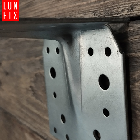 Kątownik montażowy z kolcem 120x120x90x2,5 ciesielski 1szt.