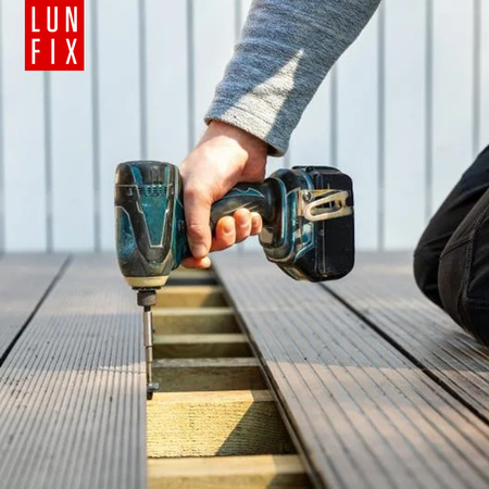 Wkręt nierdzewny z czarną główką 4x35 mm 100szt.