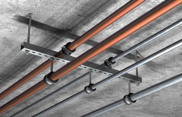 Pręt gwintowany M6 stosowany do mocowania instalacji pod sufitem